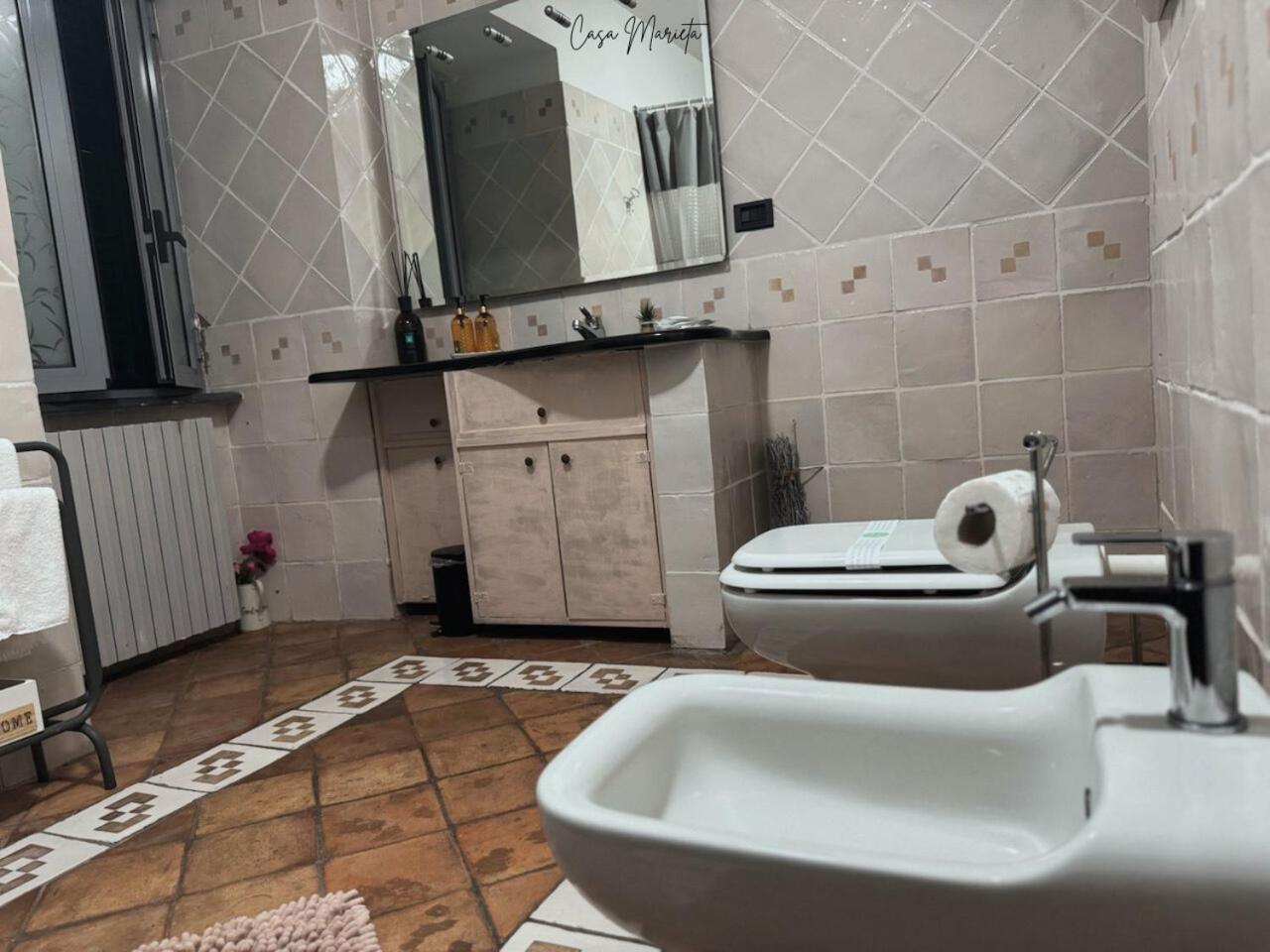 Marieta Rooms Sarzana Extérieur photo